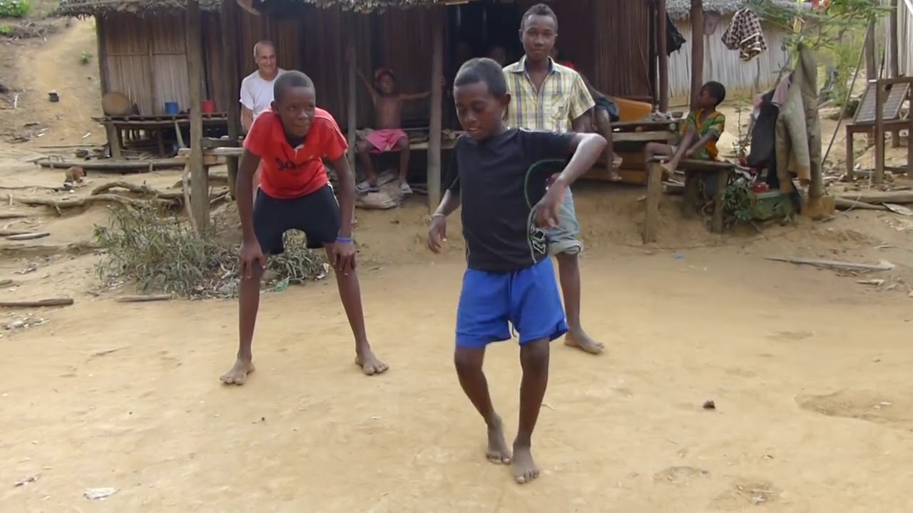 AFRICAN MUSIC IS THE BEST / MADAGASCAR