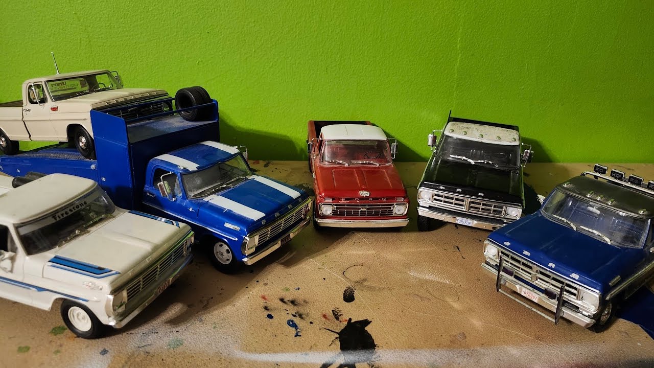Moebius Models Ford Trucks