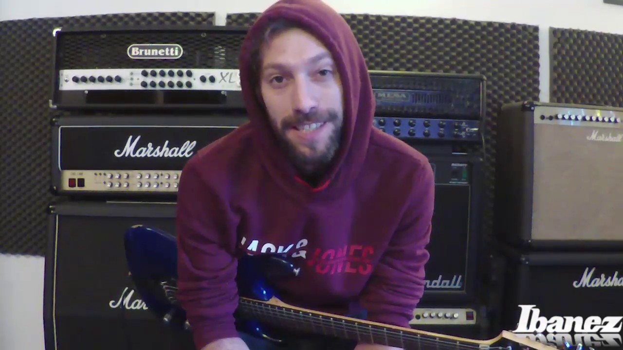GUITAR LESSON - COME SCALDARE LE MANI IN BREVE TEMPO