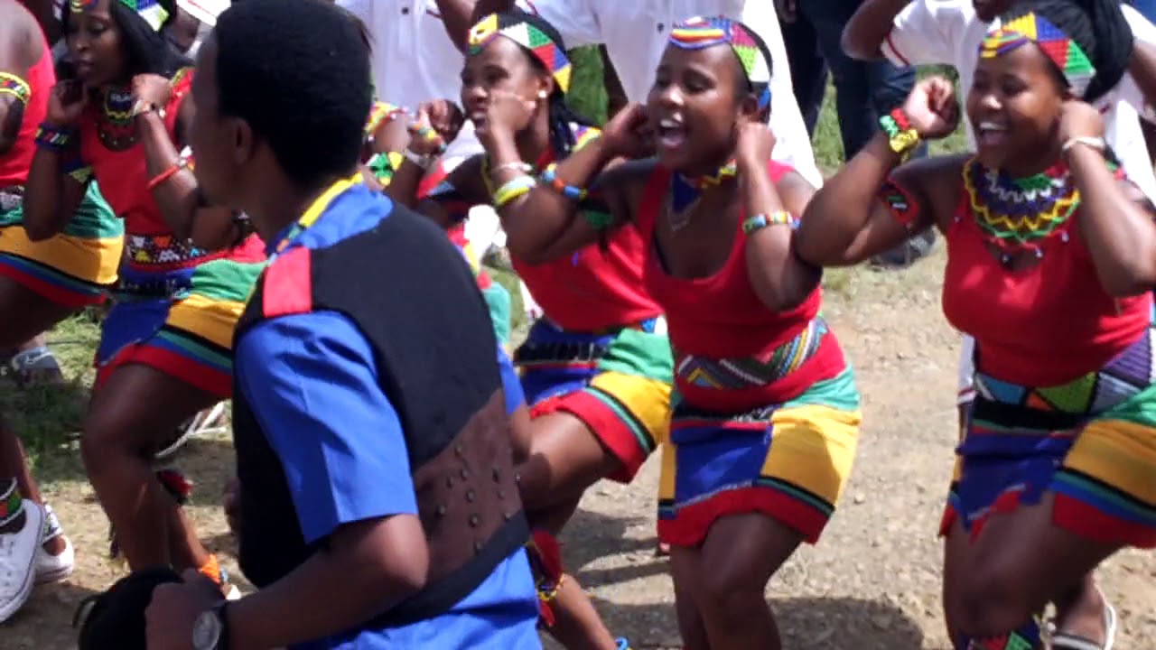 Amaviyo uzalo