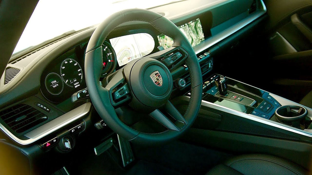 2019 Porsche 911 Carrera S Interior