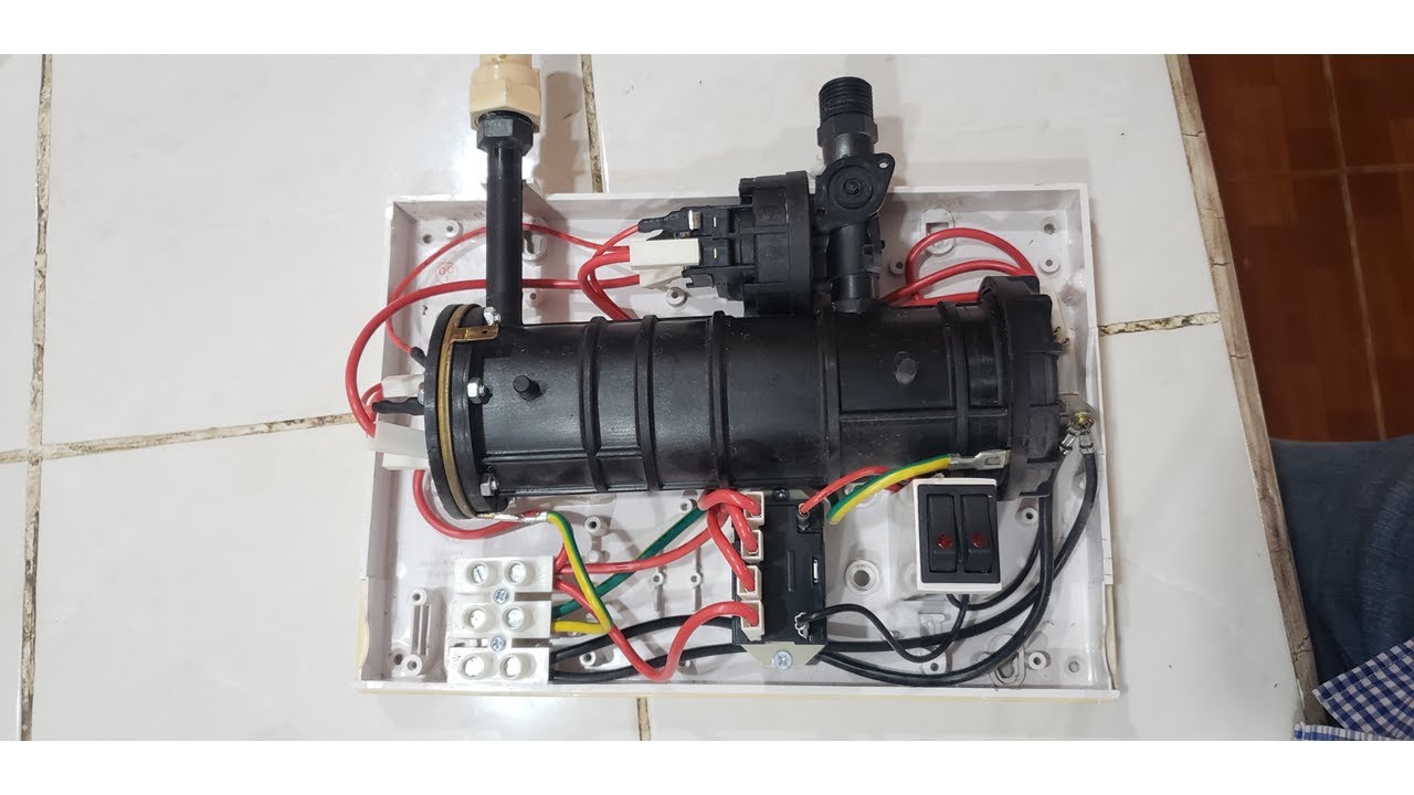 Mantenimiento de calentador eléctrico BOSCH TRONIC 3000 C 220v 12.0kw