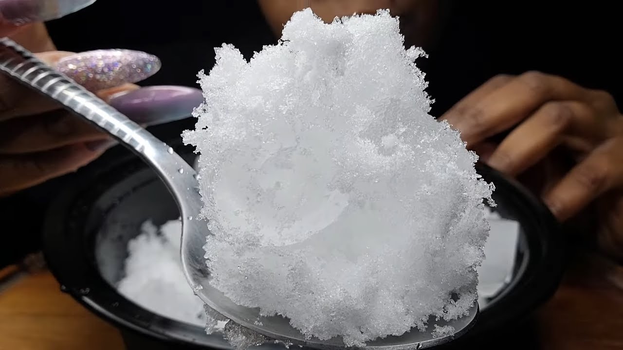 FRESH IGLOO ICE AND FREEZER FROST | #iceeating #asmr #asmrice