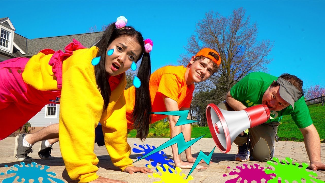 Ellie Faces Challenges at School | Ellie Sparkles | Live Action Videos for Kids | WildBrain