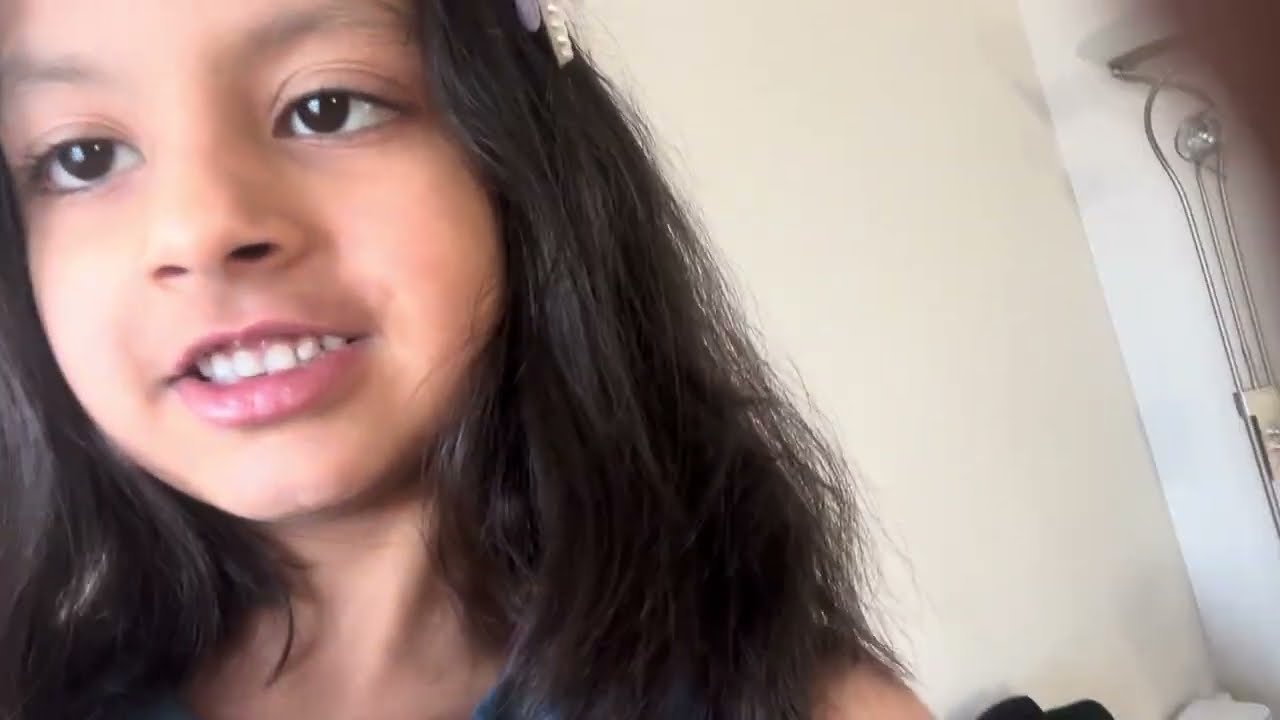 Bailey ne aaje gift mali !! Sev tameta nu sakh banau sanje !!