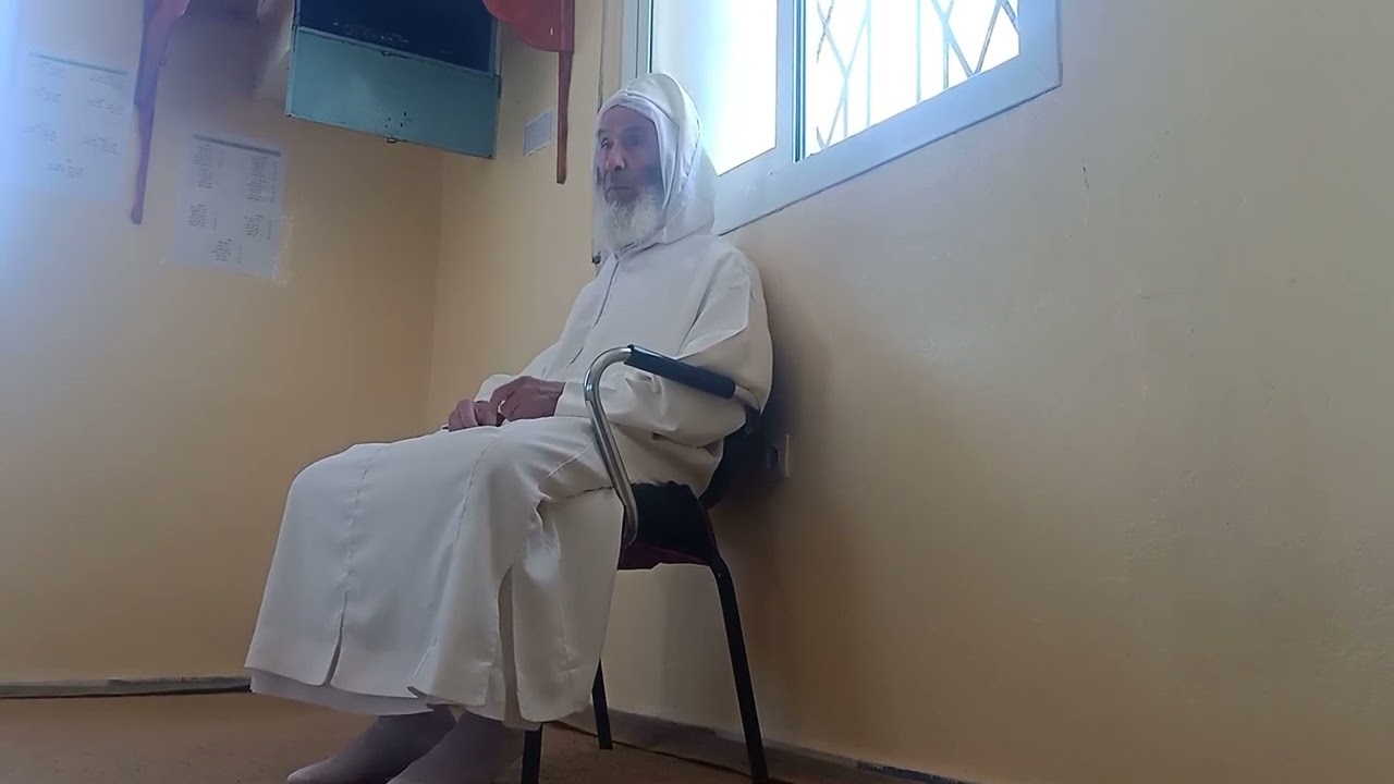 الداعية الشيخ محمد أشوخي المسؤول على المدارس العتيقة بمكناس//كيف ننجي ابناءنا وانفسنا من فتن الدنيا/