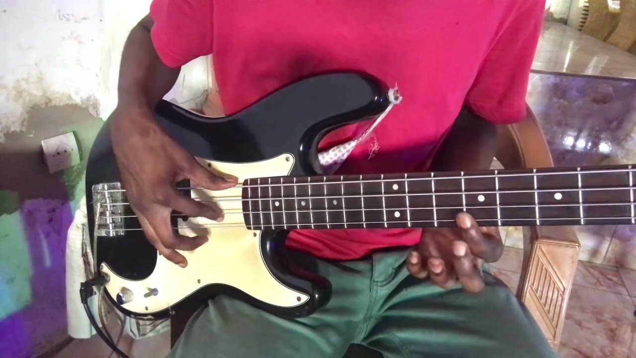 Guitare bass : Tutoriel pour la seben avec la tonalité de DO majeur