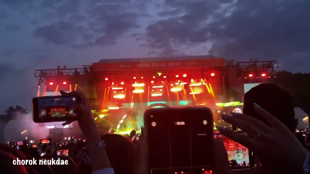 20230721 - STRAY KIDS FULL PERFORMANCE in PARIS LOLLAPALOOZA in HIPPODROME DE PARISLONGCHAMP