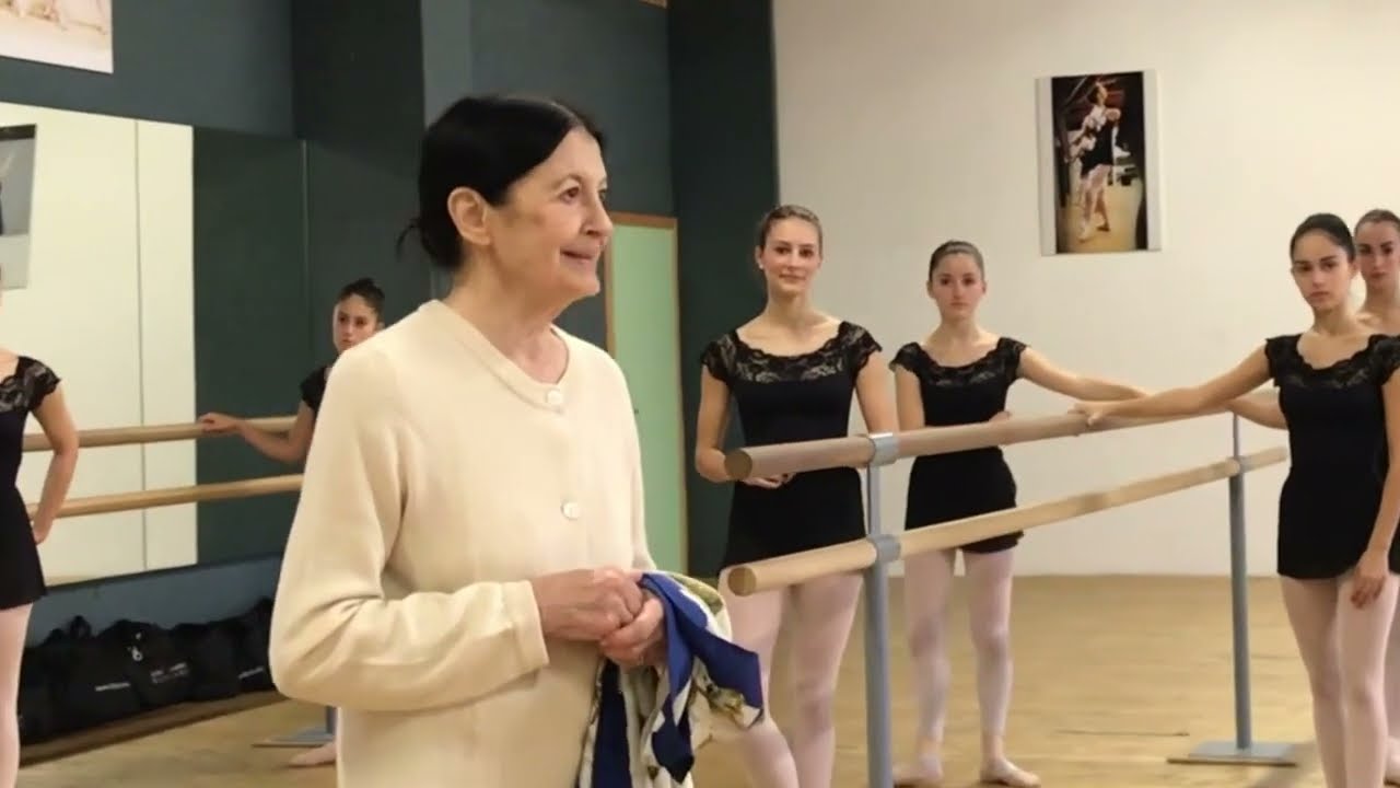 A Carla Fracci