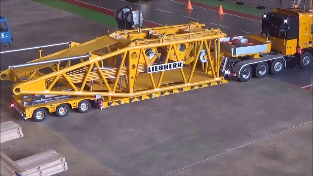 Liebherr LR 1750