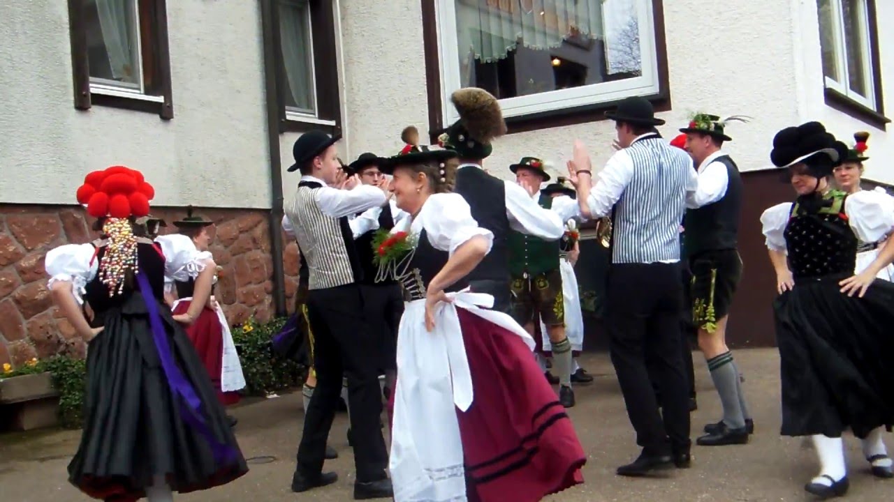 Bayrisch-Schwarzwälder'ischer Tanzreigen mit Salzburger Musikanten