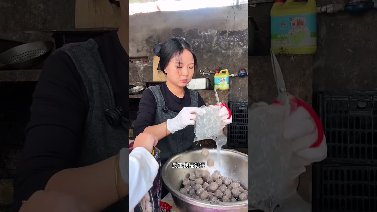 我们就是想做一个幸福的普通人，过自己简单的日子平淡到一日三餐 经营好自己小家 不争不抢不攀不比 做自己 懂知足也是一种幸福#记录真实生活 #夫妻日常 #工地大锅饭 #抖加小助手