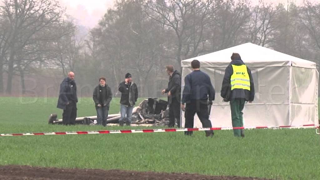 Vier Tote bei Flugzeugabsturz nahe des Flugplatzes Rotenburg / Wümme