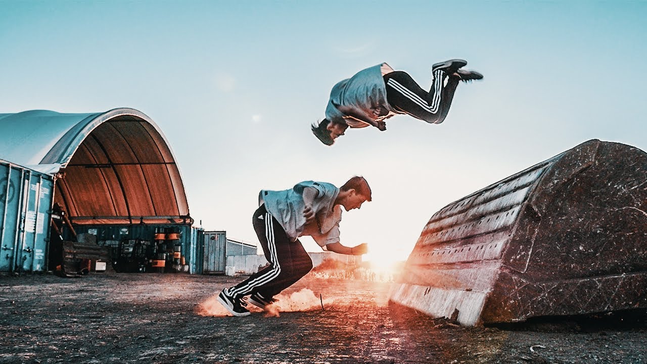 INCREDIBLE Sunset FREERUNNING Tricks!