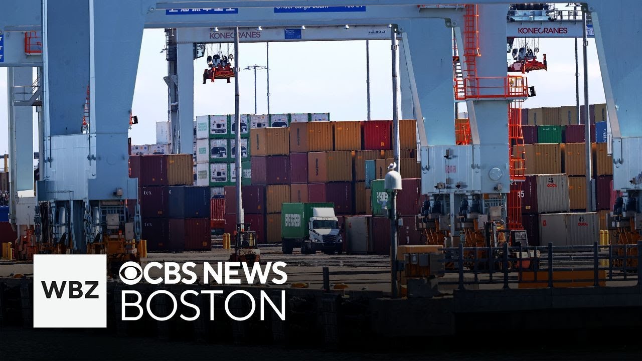 Port workers in Boston, East Coast reach deal to suspend strike