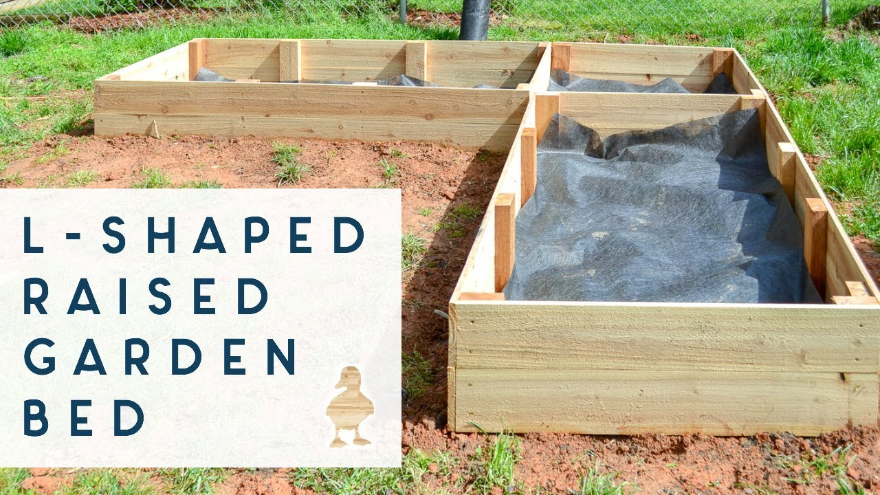 DIY Raised Garden Beds from Cedar Fence Pickets