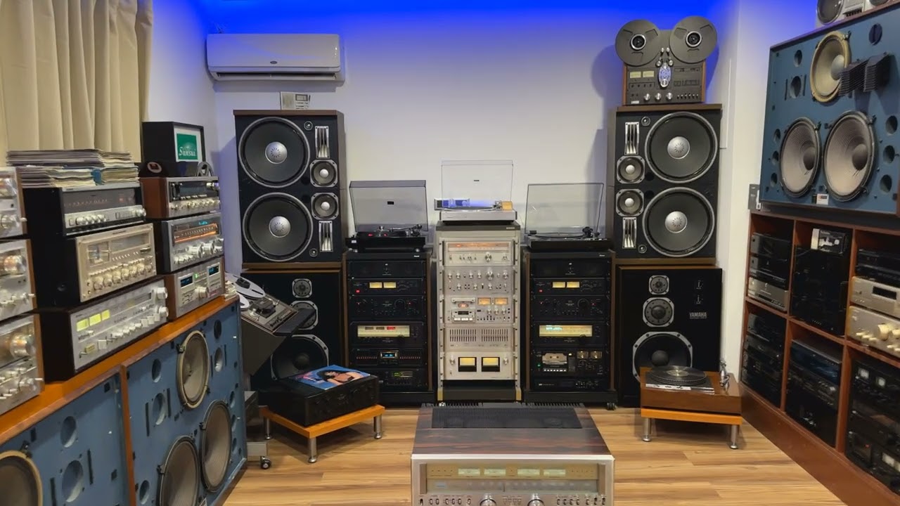 Vintage Sansui,  Altavoces Yamaha F-X3, Donna Summer en vinilo.