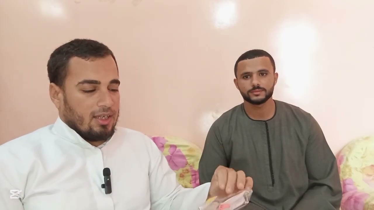 إجازة الطالب الخلوق أحمد محمد خلف من قرية بهتا مركز المراغة محافظة سوهاج