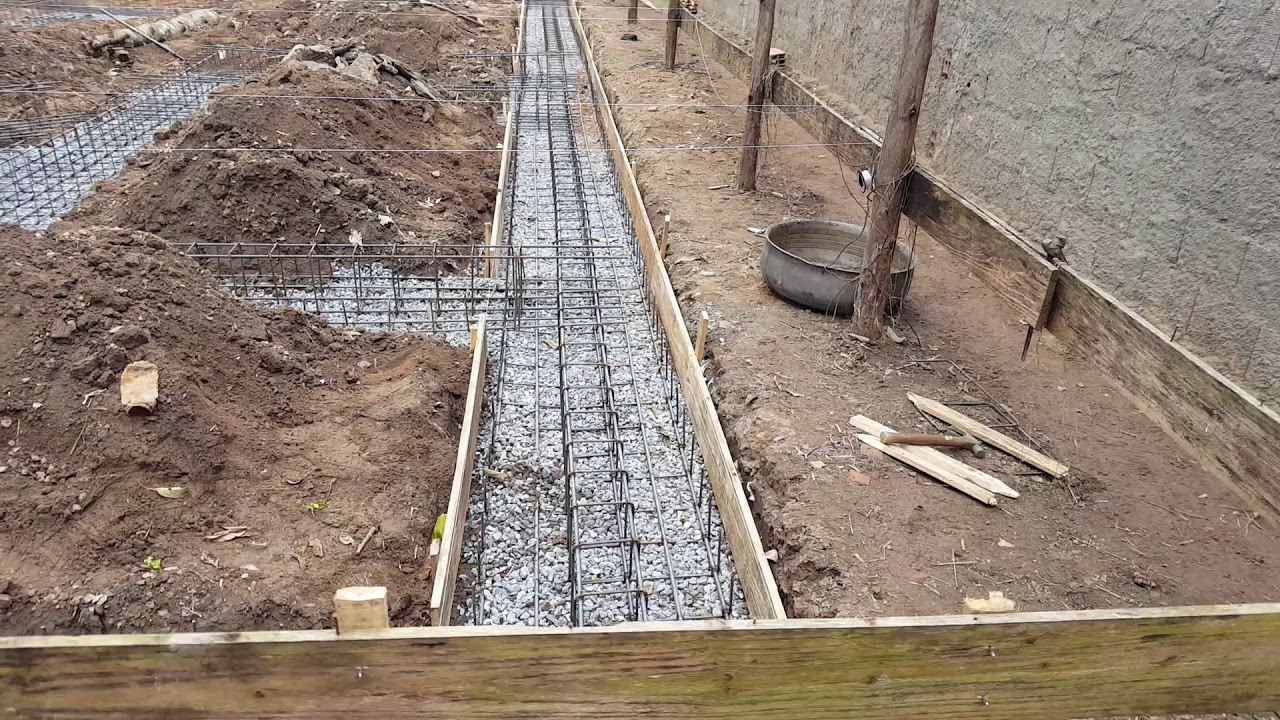 Fundação tipo sapata corrida obra Roger