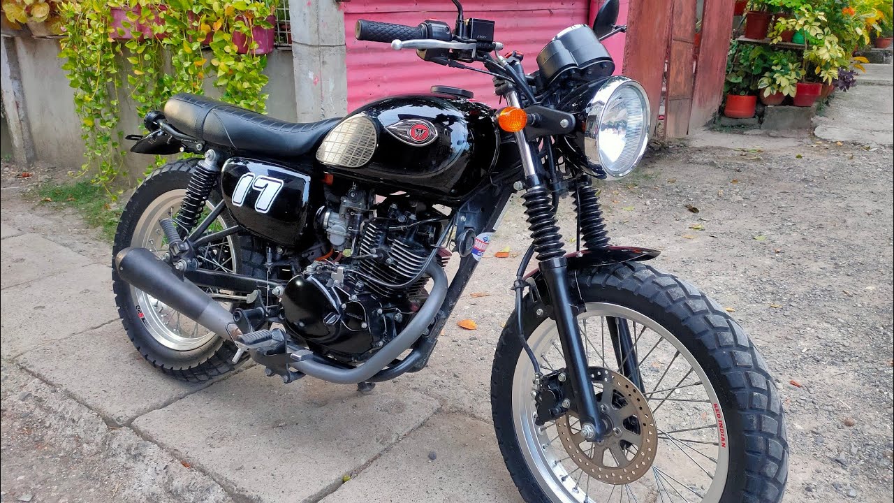 Kawasaki W175 Custom Scrambler