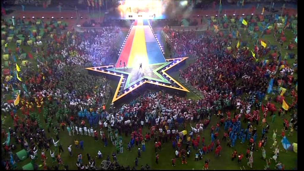 Lulu Closing Glasgow Games 2014