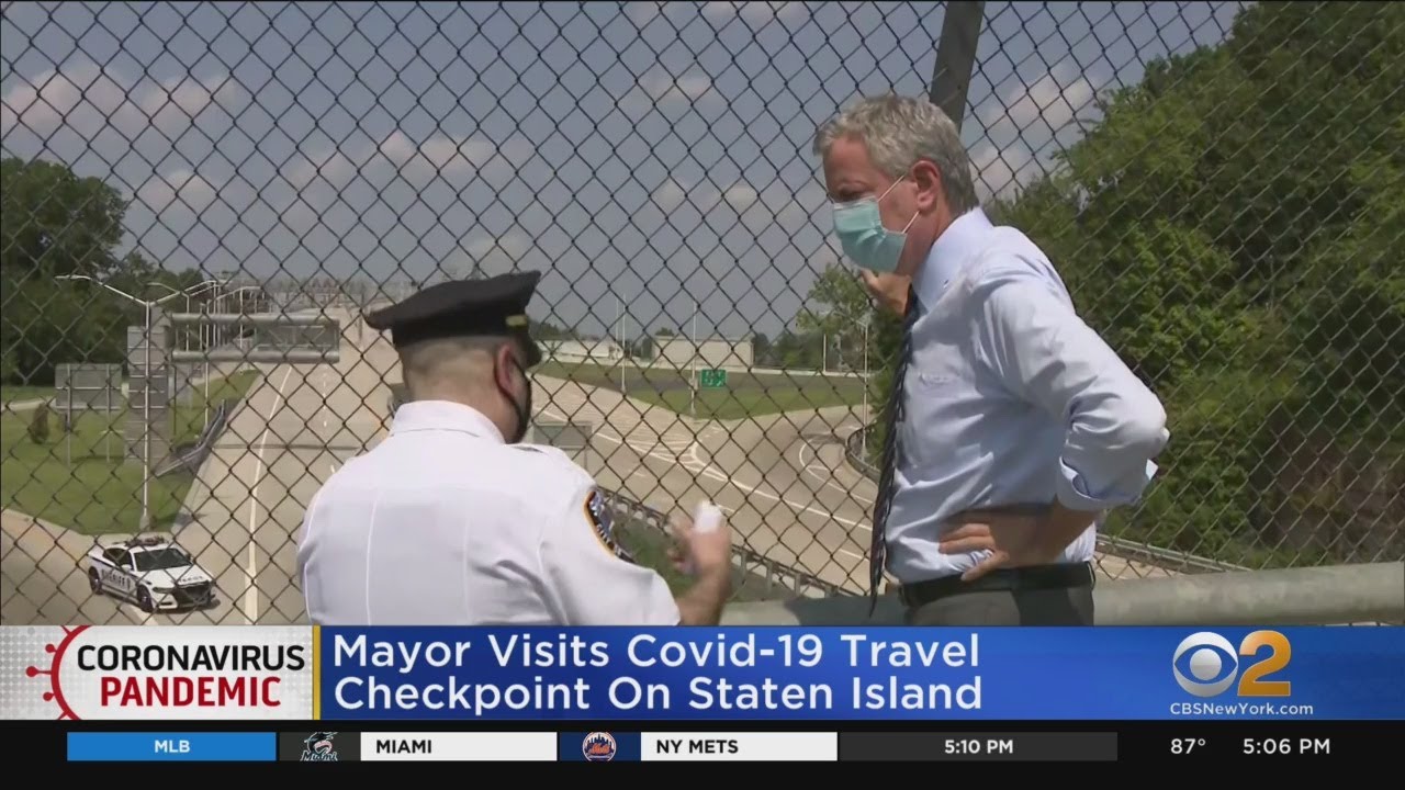 Mayor Visits COVID-19 Travel Checkpoint On Staten Island