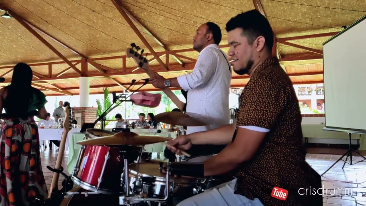 Ritmo de Saya en batería