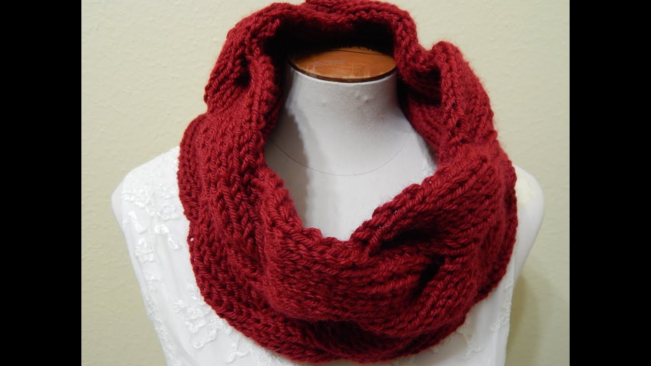 Tutorial Cuello Circular REVERSIBLE 2 agujas 1 de 2