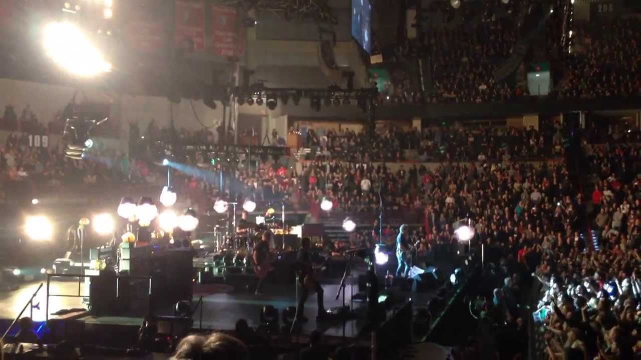 Pearl Jam - Rearviewmirror (partial) - Spokane Arena - 11/30/13