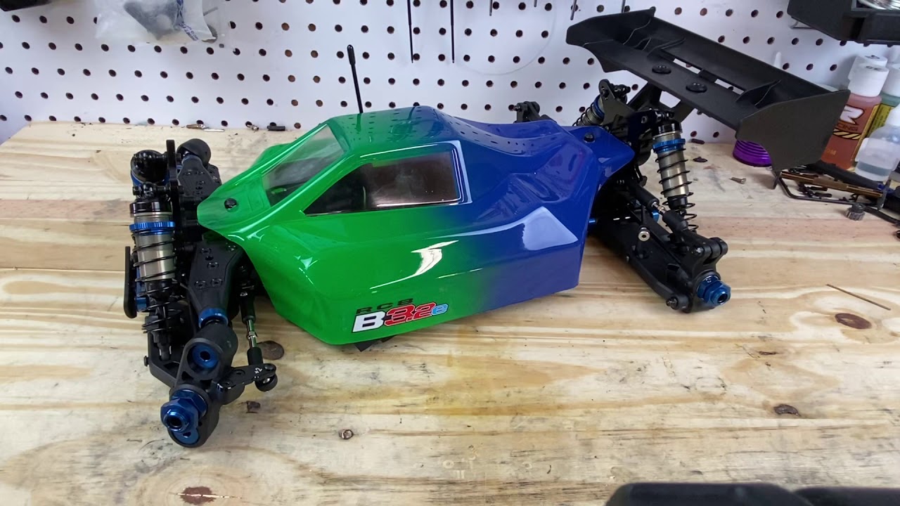 Team Associated RC8B3.2E Finished Build Overview
