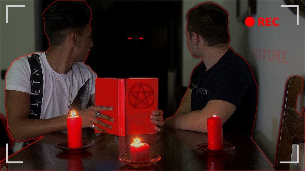NON PROVATE IL RITUALE DEL LIBRO ROSSO *pauroso* | XP4ckard