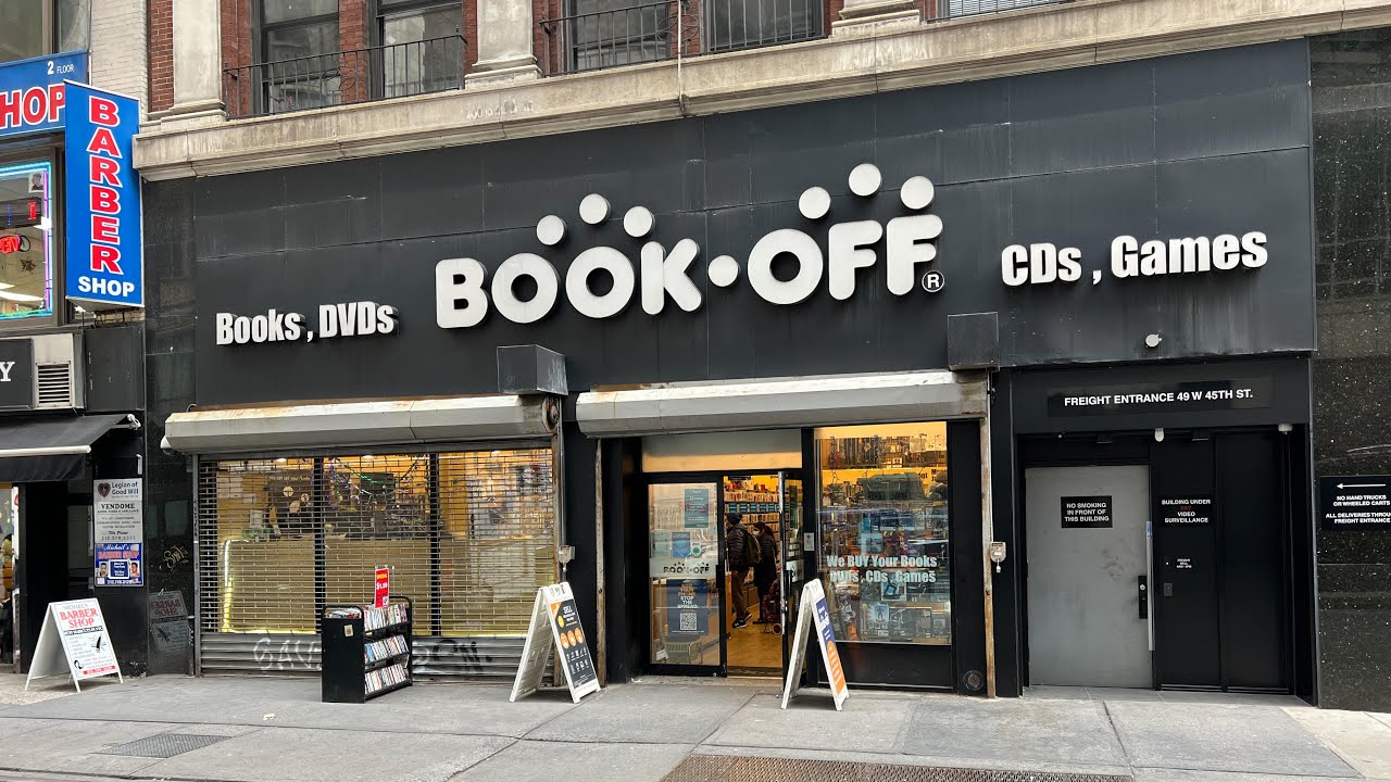 Let’s Go To The Record Store #1 - BookOff (NYC)