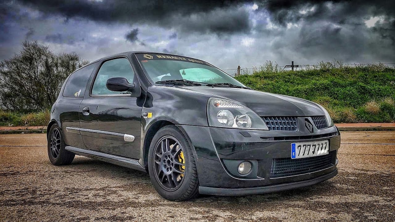 clio sport 182 - cambio neumáticos yokohama advan neova AD08R