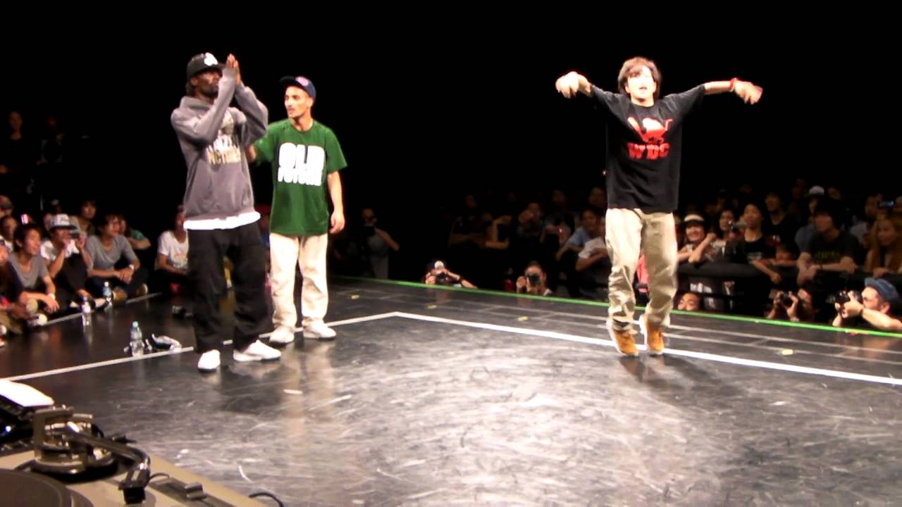 WDC2012 final RushBall vs  Ben&Majid-win 【HD】