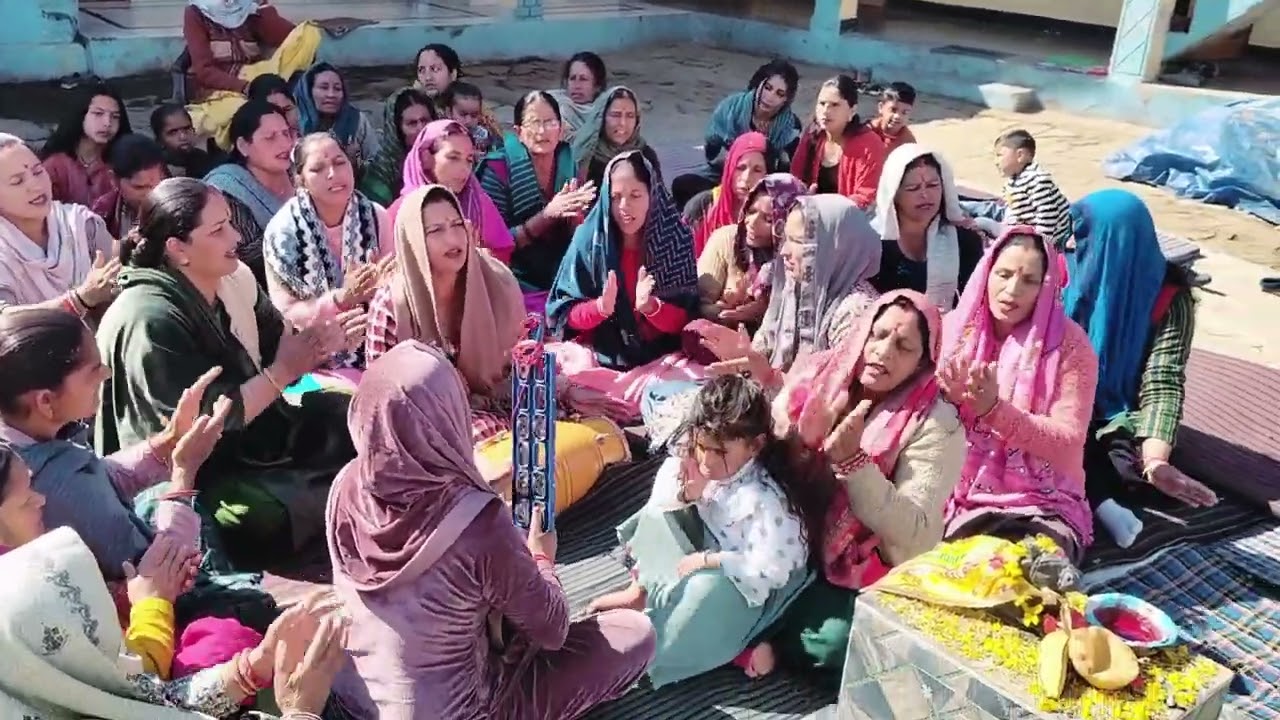 शिवरात्रि स्पेशल 🕉️✍️शिवा दे ब्याह दियां लगियाँ तैयारियां झूम उठा कैलाश 🔱   @Anita_Pahadi_Vlogs 