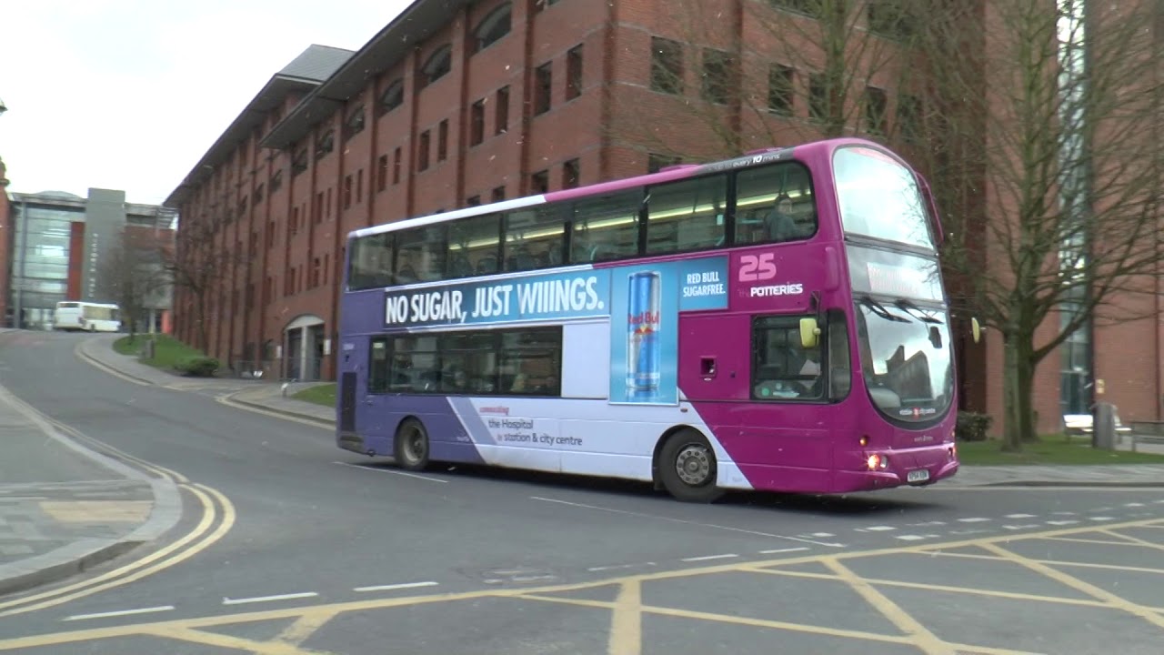BUSES IN STOKE ON TRENT HANLEY FEB 2018