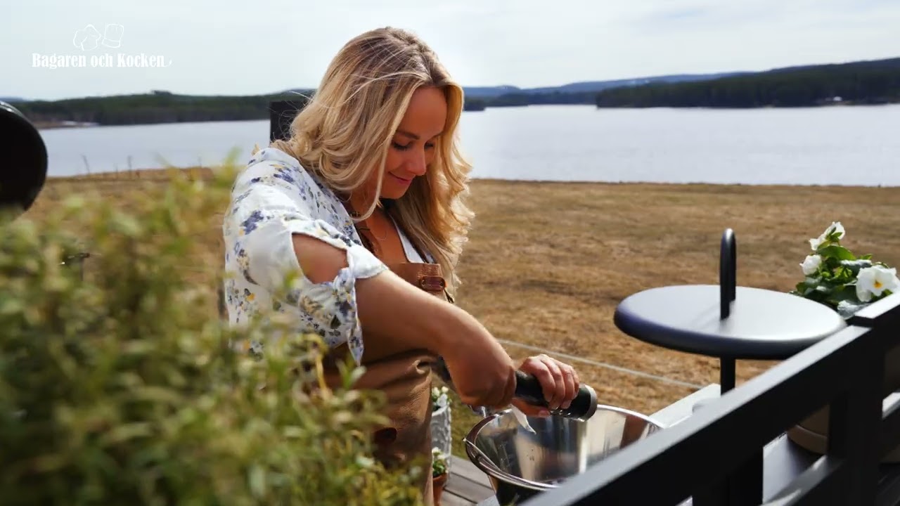 Grillade lammkotletter med färskpotatissallad - Emilia Nilsson - Bagaren och Kocken