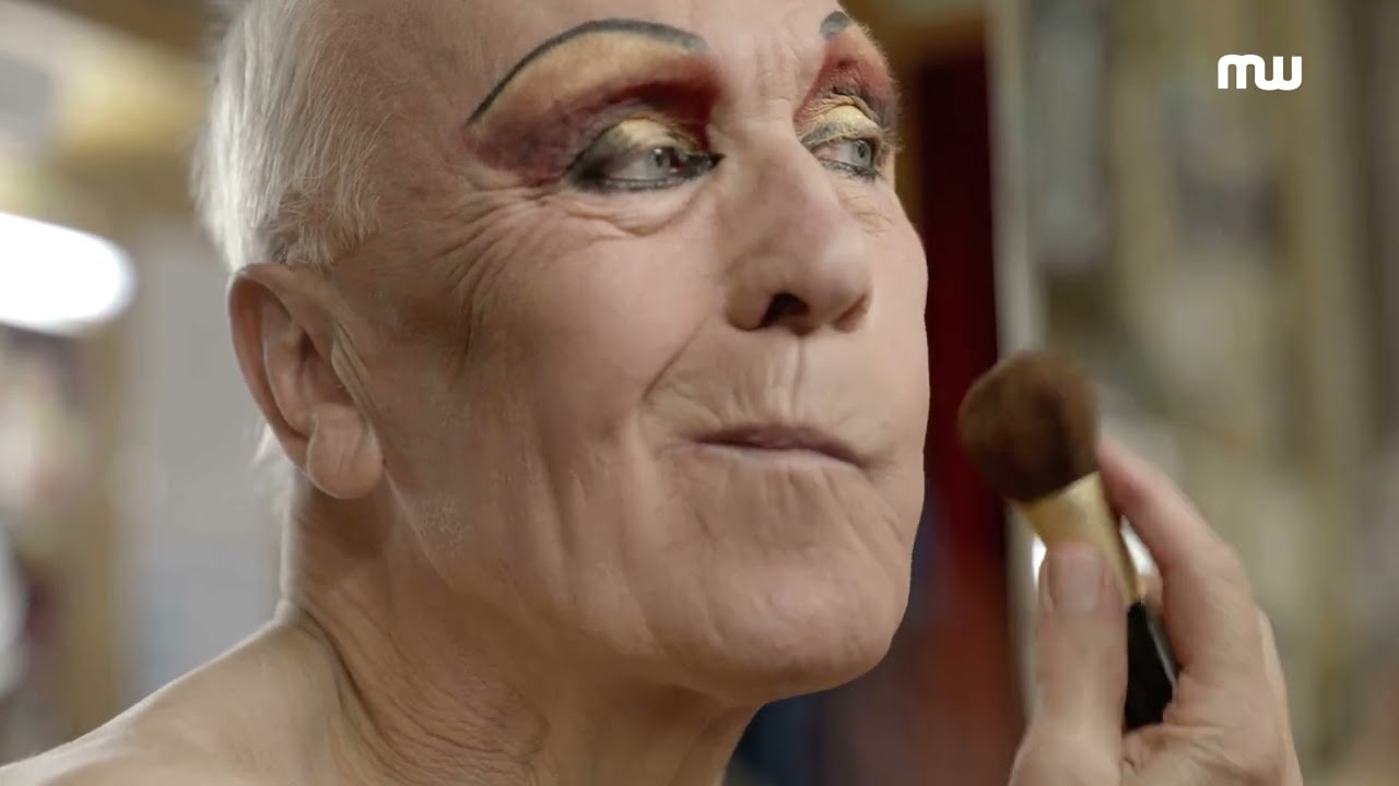France Delon - Show must go on