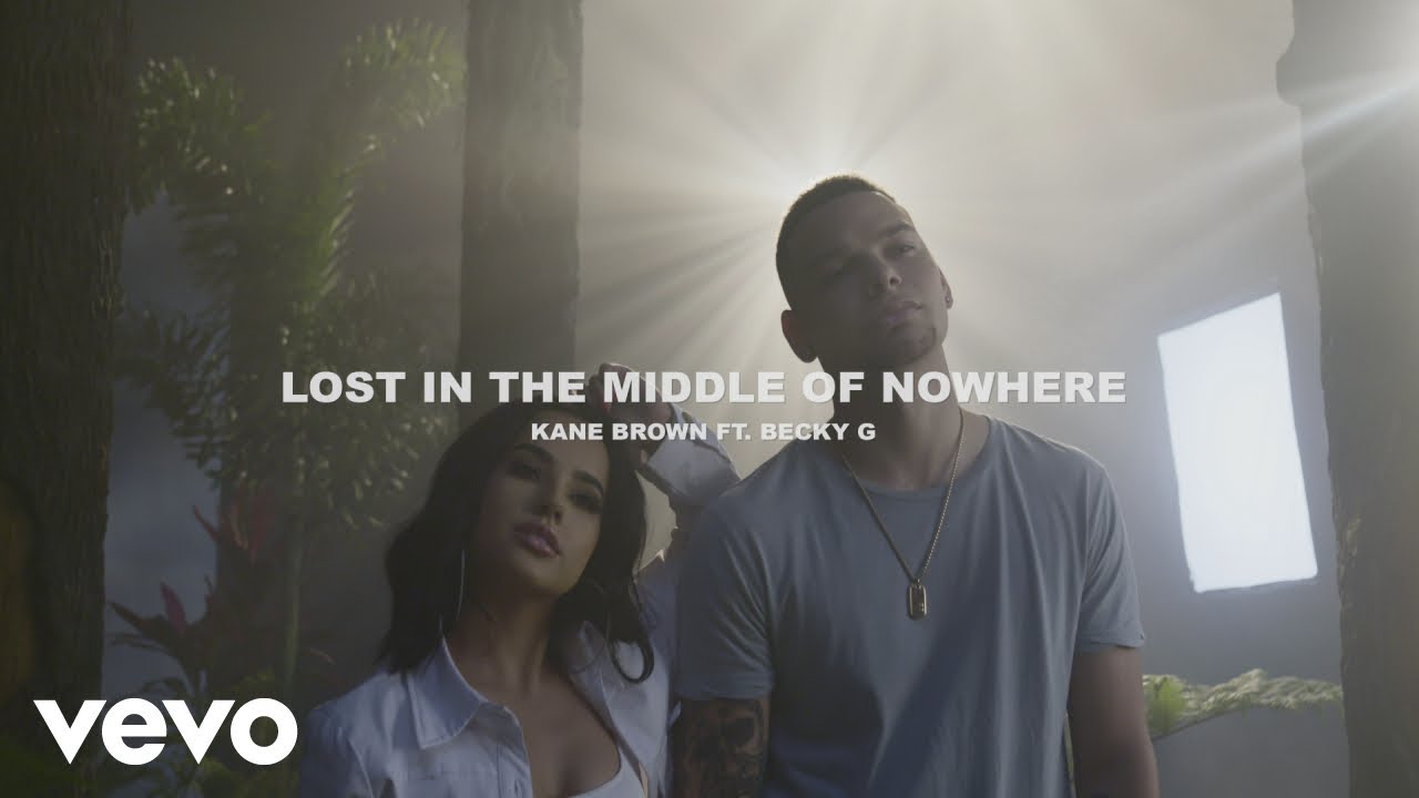 Kane Brown, Becky G - Lost in the Middle of Nowhere (Official Video - English Version)
