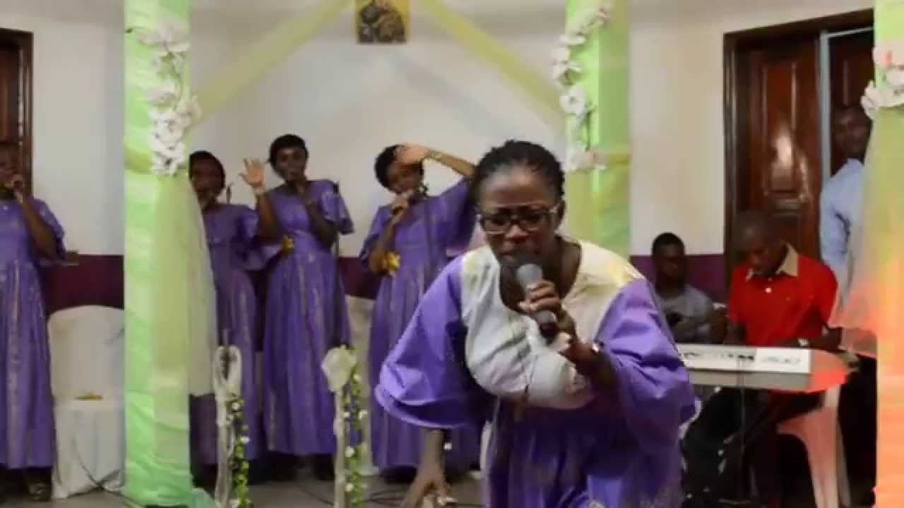 Sr Geneviève BROU - OH MON DIEU TU ES BON