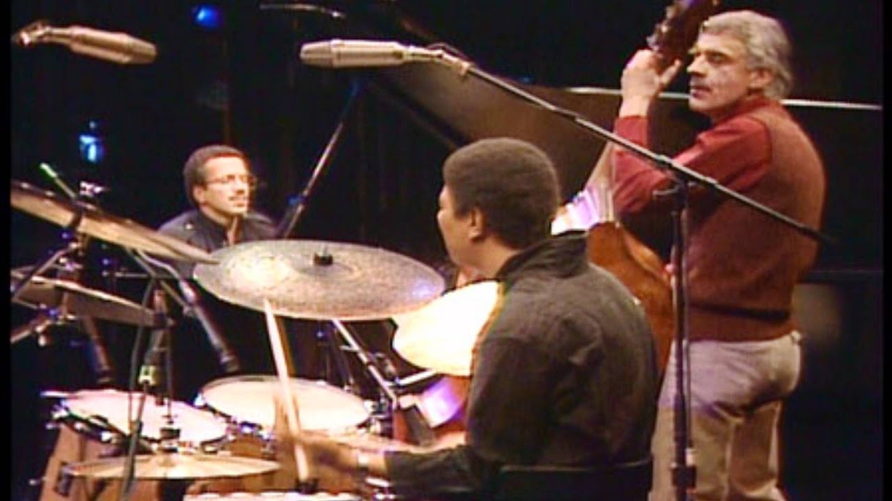 Keith Jarrett Trio - I Wish I Knew