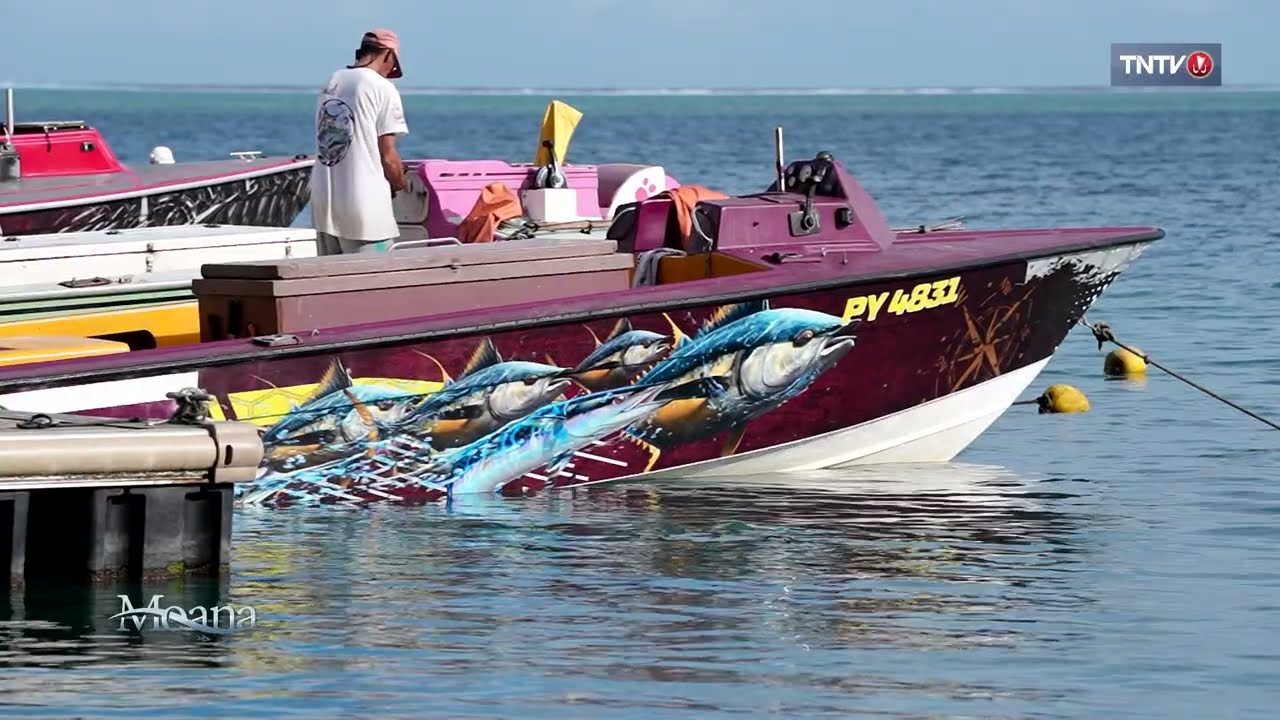 Le covering de bateau avec Titipa