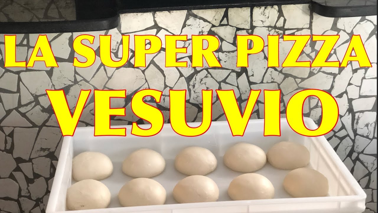 LA SUPER PIZZA VESUVIO. Una doppia pizza per tutti i super ghiottoni....