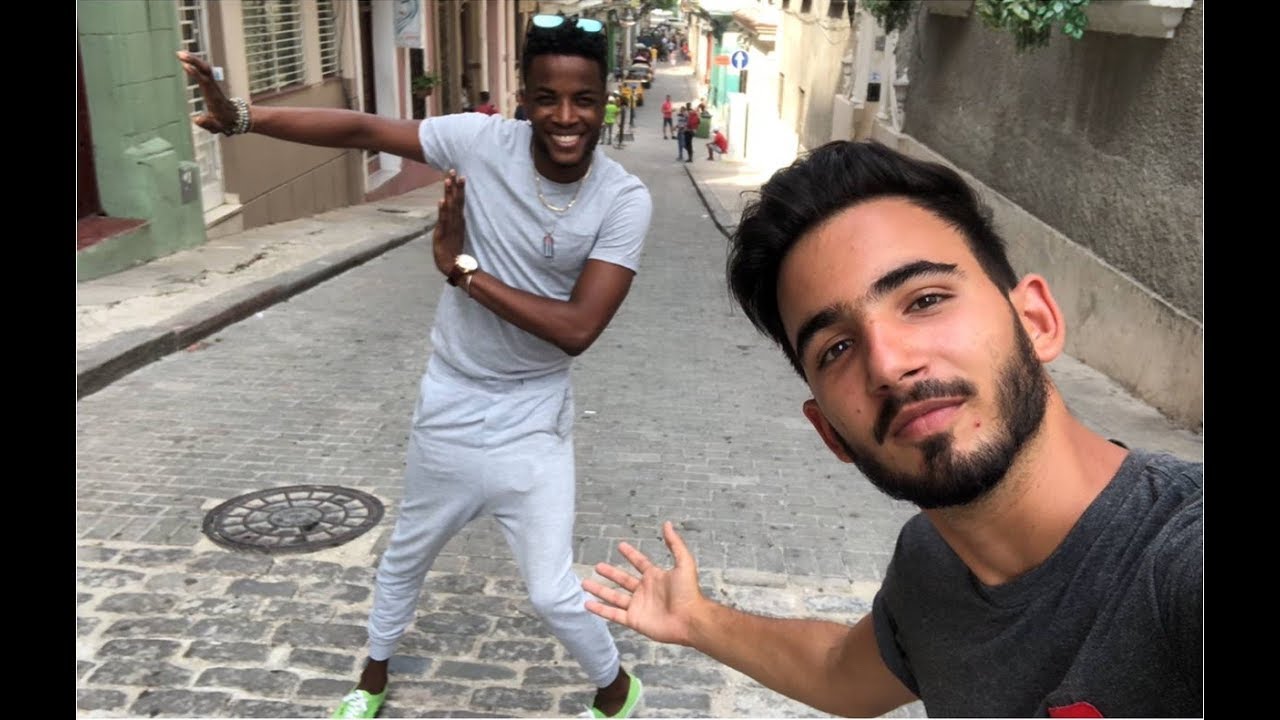 Donde BAILAR SALSA en CUBA  | Tutorial de Baile - Camallerys Vlogs