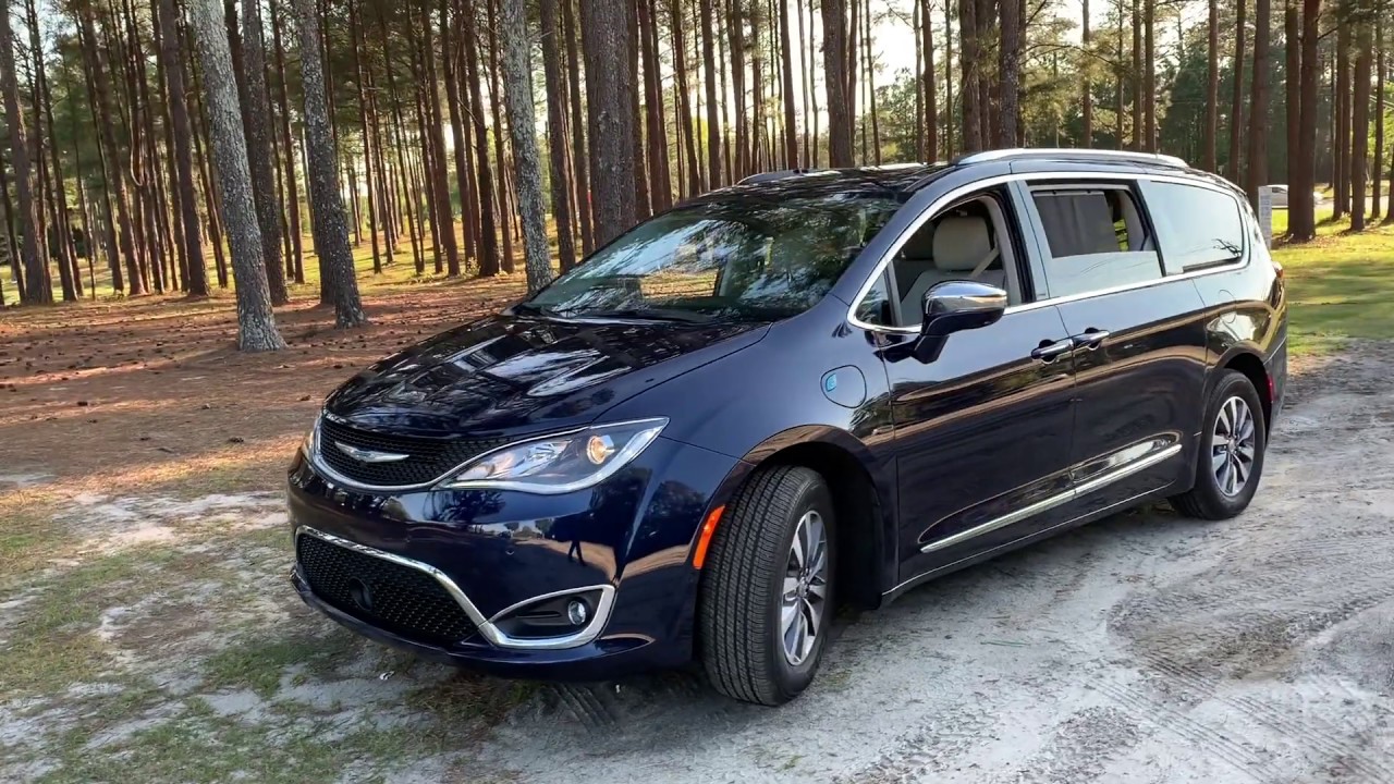 Best Detailed Walkaround 2020 Chrysler Pacifica Hybrid Limited
