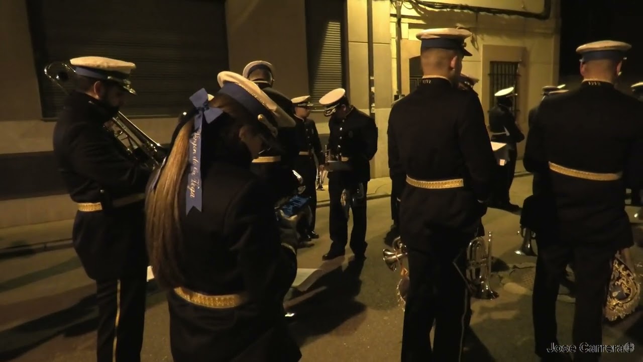 Procesión del Viacrucis Llegada a San Pedro de Rectivía