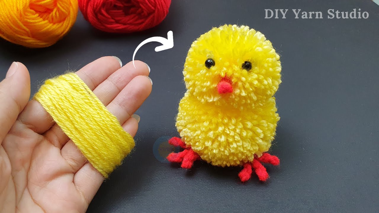 Super Easy Pom Pom Chicken Making Idea with Fingers - DIY Pom Pom Chick - How to Make Yarn Chicken