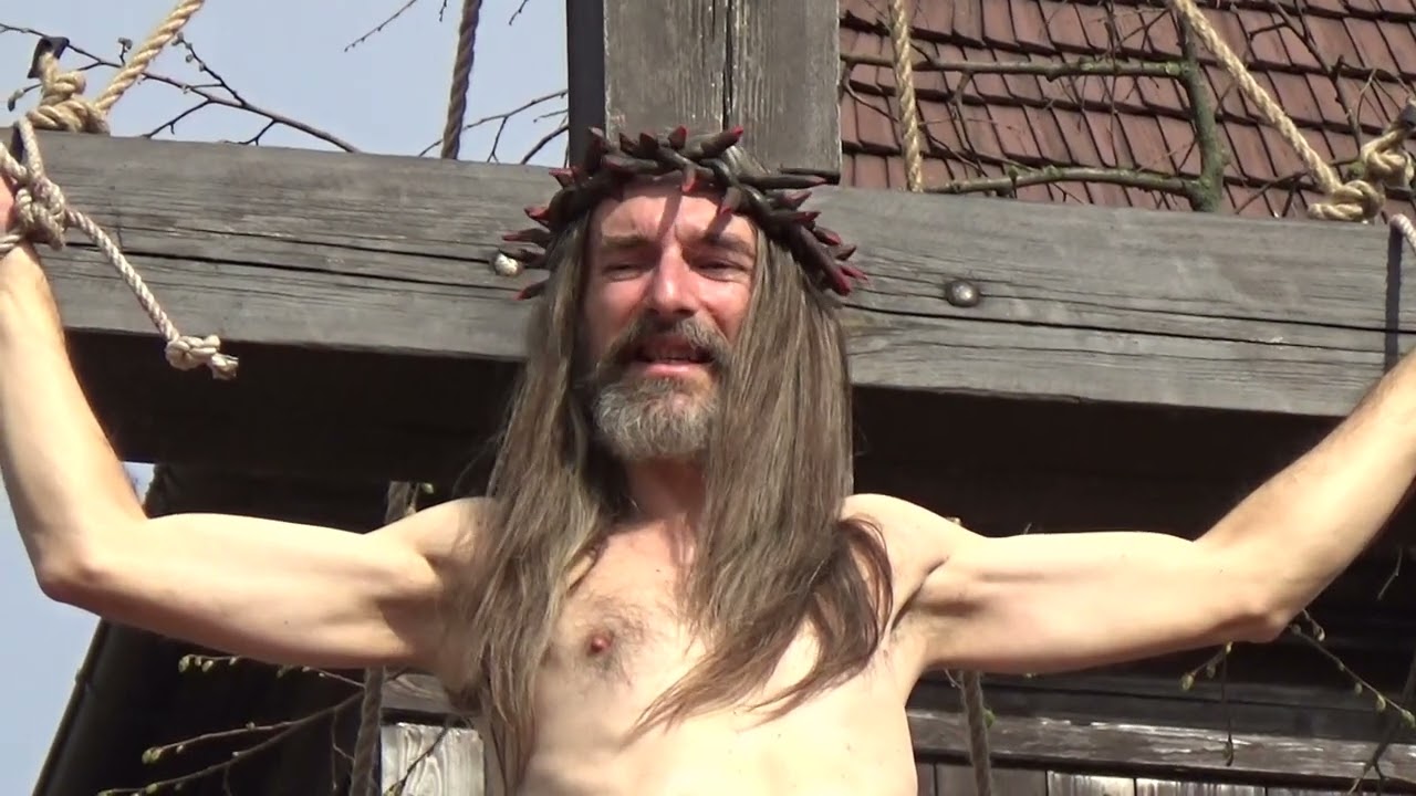 Śmierć Jezusa na krzyżu - Misterium Męki Pańskiej w Kicinie k/Poznania
