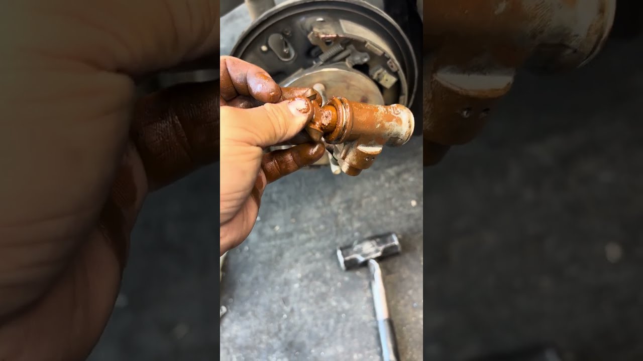 Importante ang Brake fluid Flushing