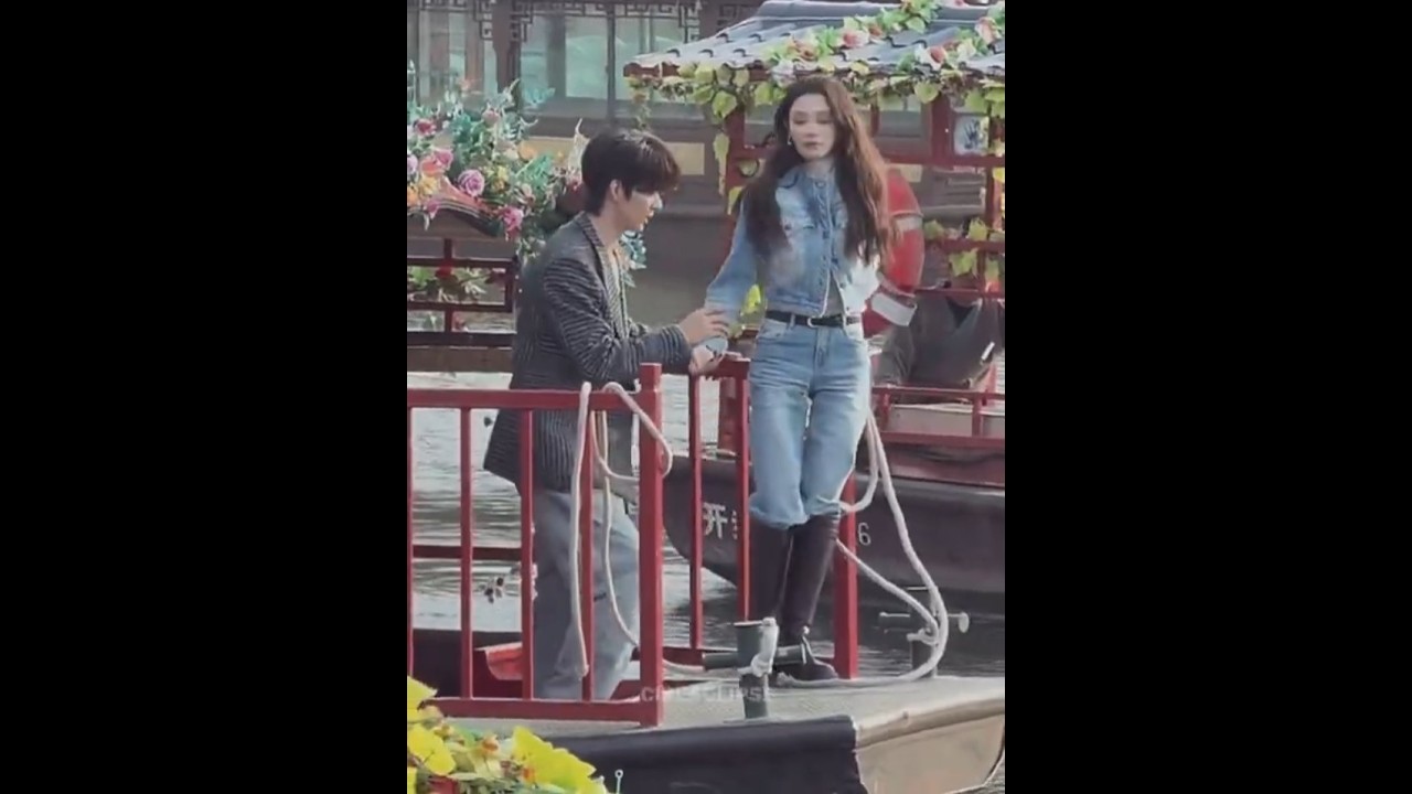 just the two of them, caring for each other especially shian for xiaoran. #pengxiaoran #zhangshian